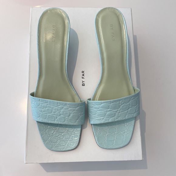 By Far Freddy Sandals Crocodile Embossed Blue Mules - Picture 2 of 3